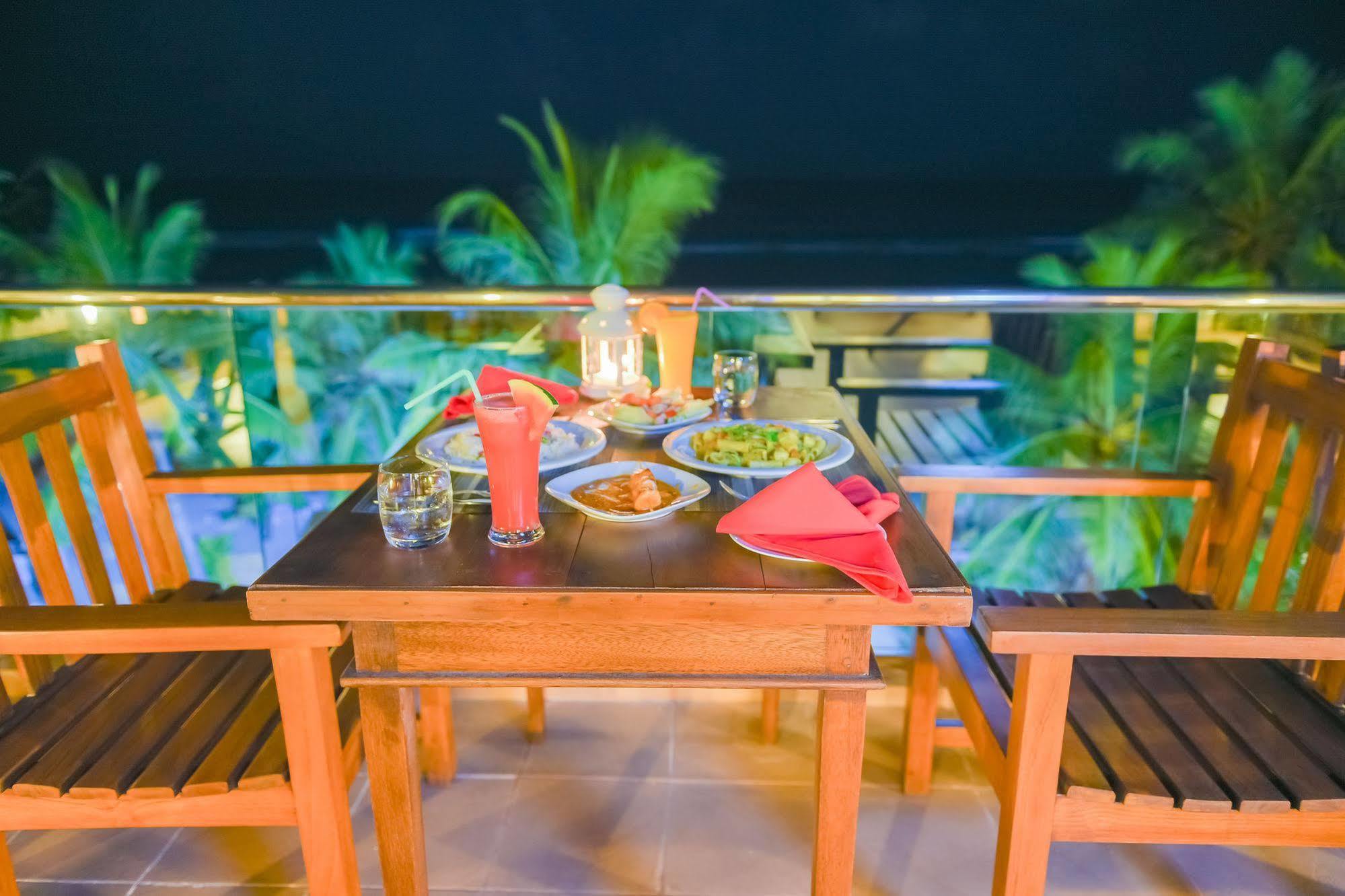 Hathaa Beach Maldives Hulhumalé Eksteriør billede