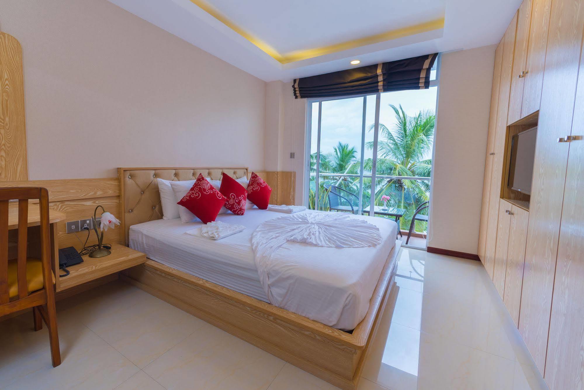 Hathaa Beach Maldives Hulhumalé Eksteriør billede