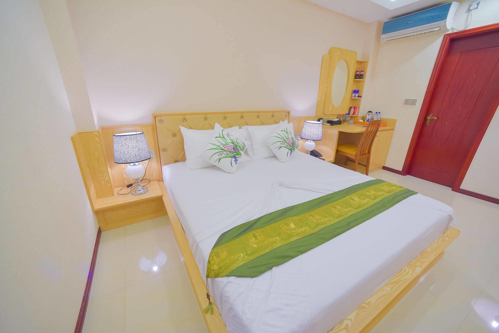 Hathaa Beach Maldives Hulhumalé Eksteriør billede